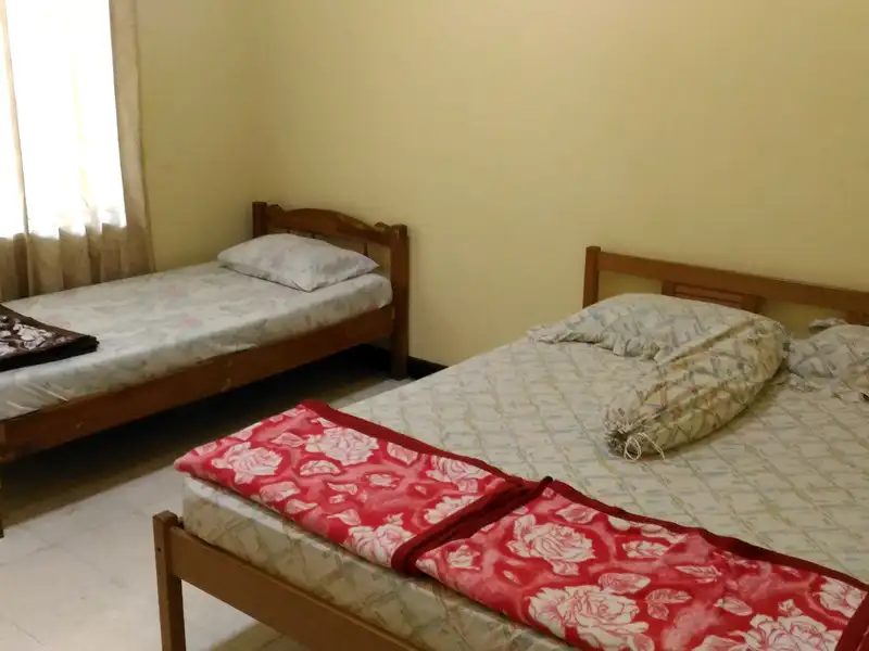 Detail tempat tidur Kamar Standar