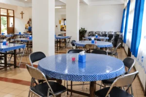 gsv_diningRoom